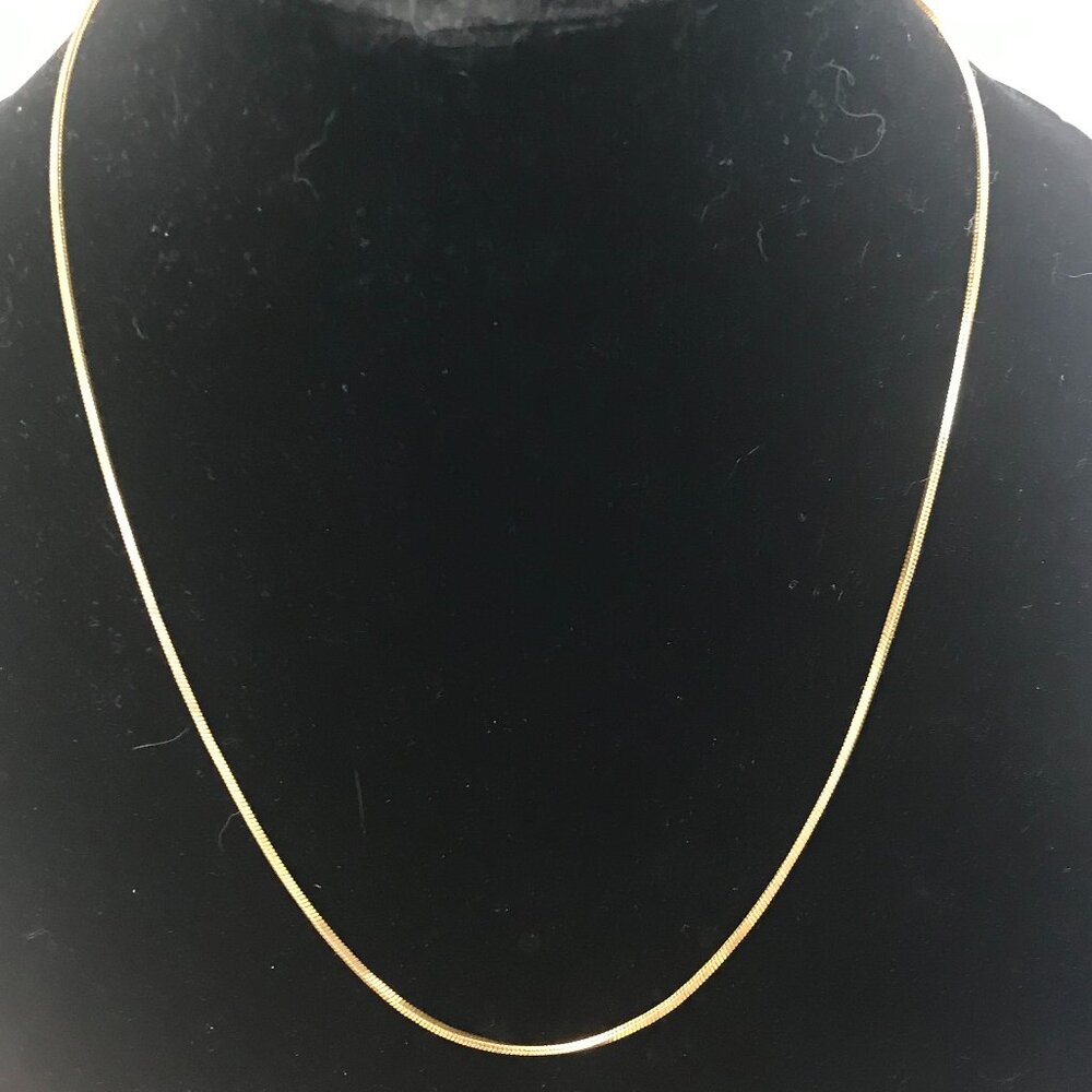GOLDTONE NONTARNISH SQUARE DESIGN NECKLACE - Picture 1 of 3